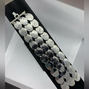 Beautiful hammered silver link bracelet